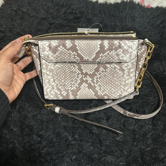 Nwt Michael Kors crossbody snakeskin leather🥰 - Picture 7 of 8